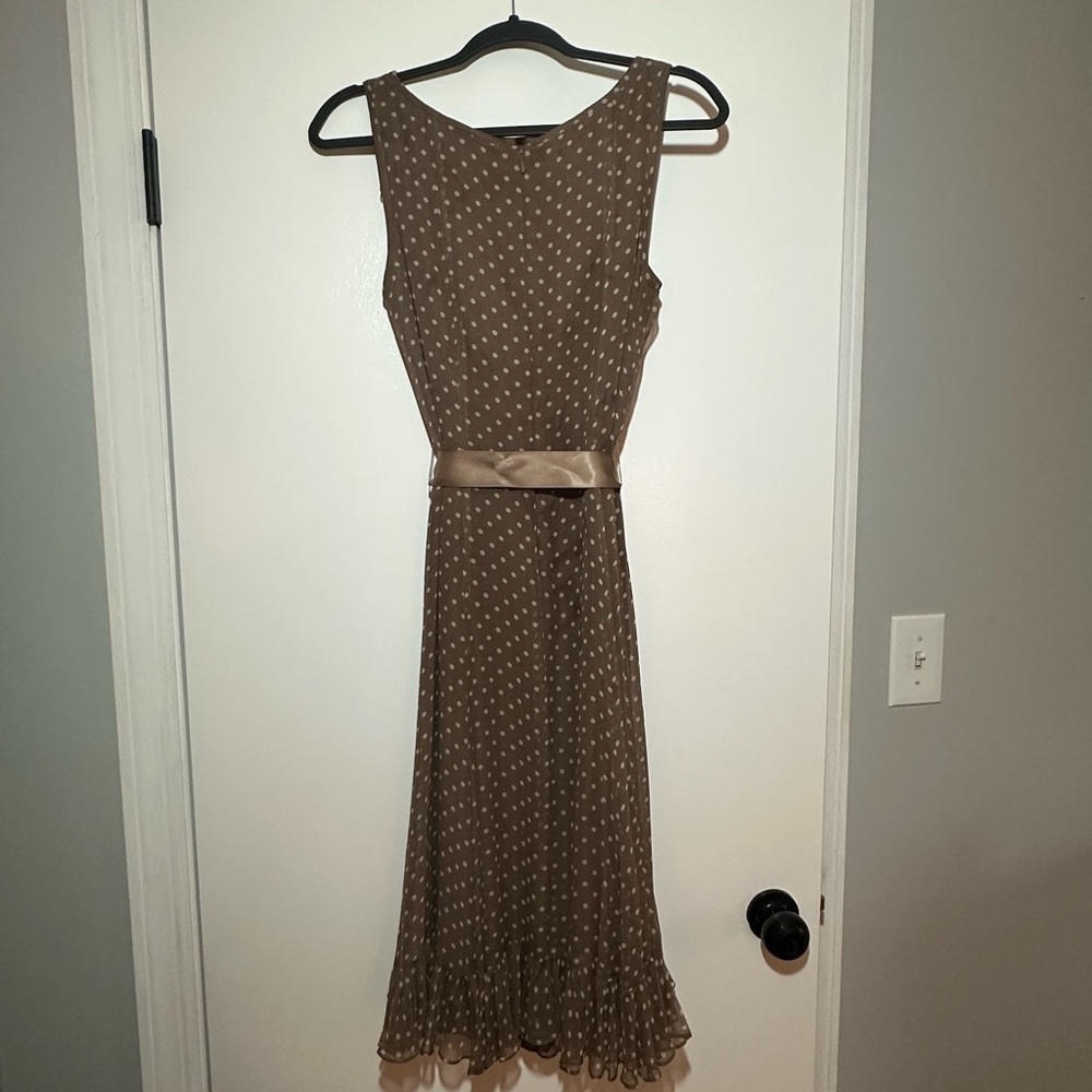 Adrianna Papell Brown and White Pleated Sheath Dress